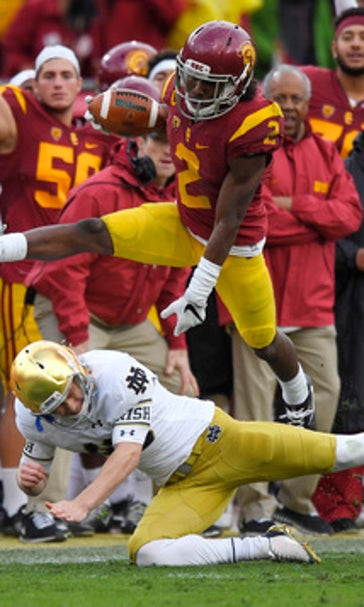 Adoree does it all in No. 12 USC's 45-27 rout of Notre Dame
